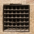 Fenêtre et grille