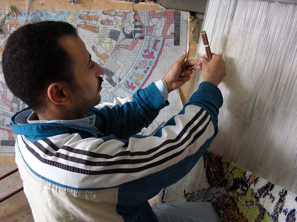  Atelier de tissage au Centre d'Arts Wissa Wassef à Haraneya (Le Caire) 