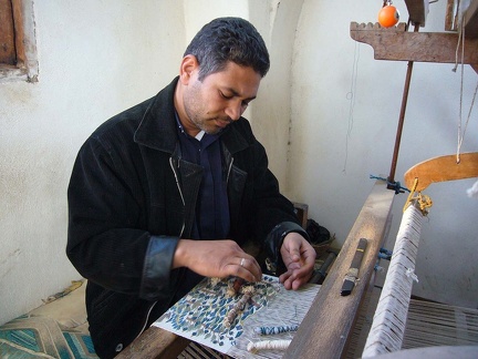 Taller de tejeduría en el Centro Wissa Wassef en Harraneya (El Cairo) 