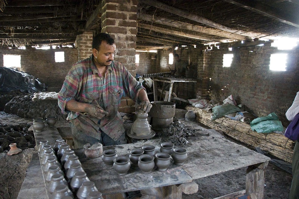 Pottery workshop near Alexandria  