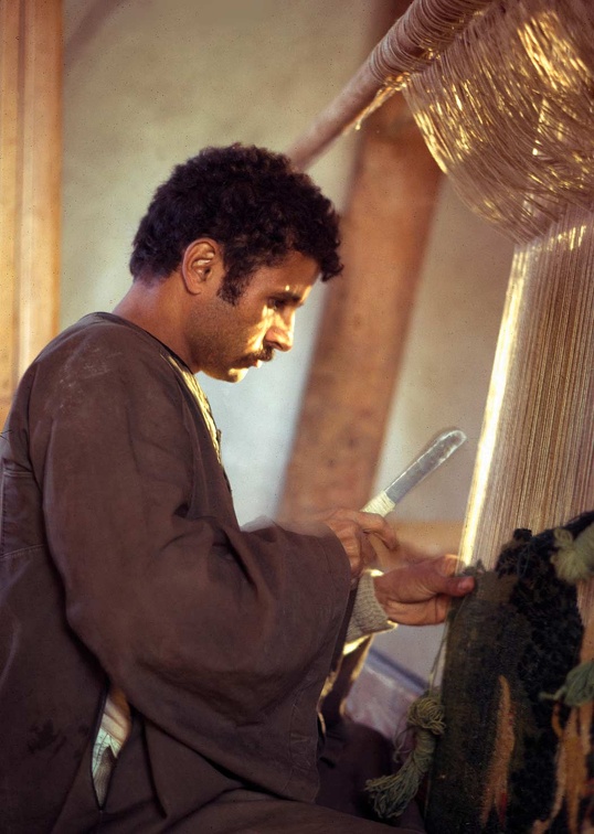 Weaving workshop at the Wissa Wassef Arts Centre in Haraneya (Cairo)  