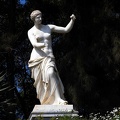 Statue dans le jardin Antoniadis