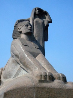 El renacimiento de Egipto, escultura de Mahmud Mujtar 