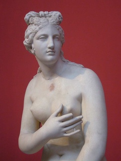 Aphrodite. Musée National Archéologique. Athènes 