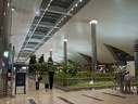 Dubai International Airport   [lang=es]Aeropuerto Internacional de Dubai /lang]