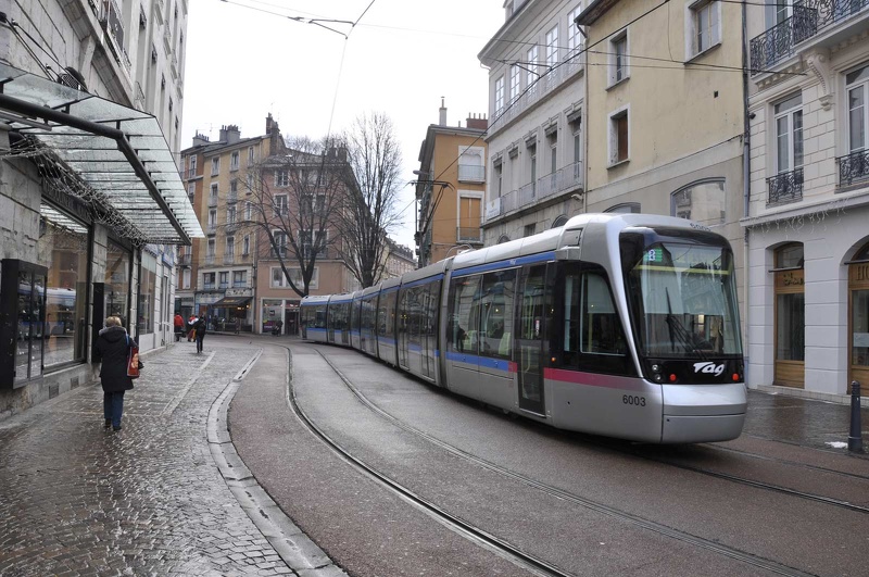  Tranvía de Grenoble