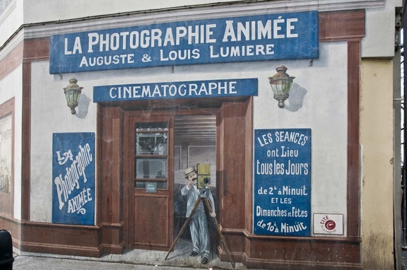 Street art. Street art. Frères Lumière, Lyon 