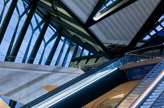 Gare de Lyon-Saint-Exupéry TGV