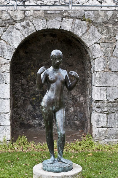 Girl standing. Bronze sculpture by Marcel Gimond. Museum of Grenoble  