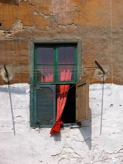 Ventana y cortina