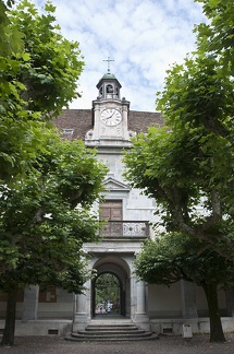 Hospital Saint-Jacques. 