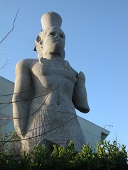 Statue de Ptolémée. Bibliotheca Alexandrina