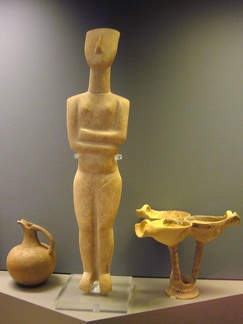 Cycladic figurine. National Archaeological Museum. Athens  