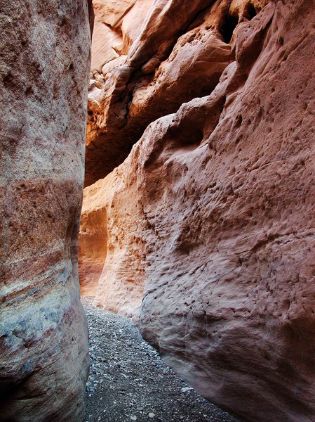 Slot canyon 