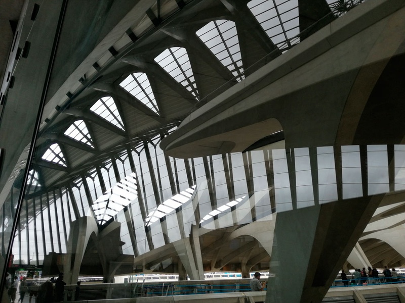 Gare de Lyon-Saint-Exupéry TGV