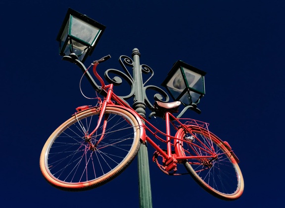Vélo-lampadaire