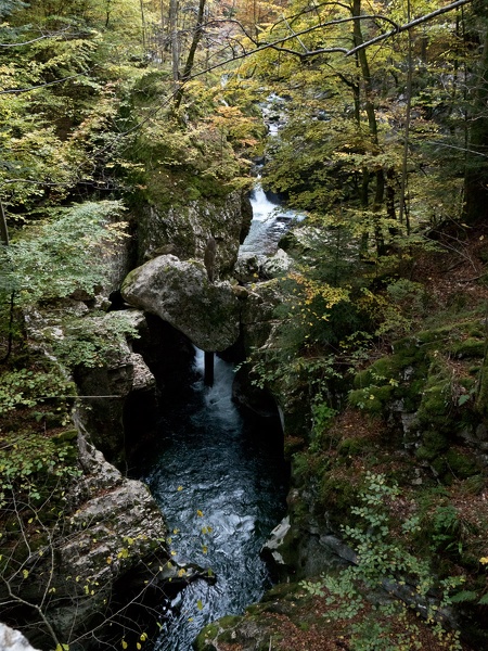 Le pont romain sur le Guiers Vif à Saint Christophe la Grotte