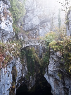 Le pont romain sur le Guiers Vif à Saint Christophe la Grotte