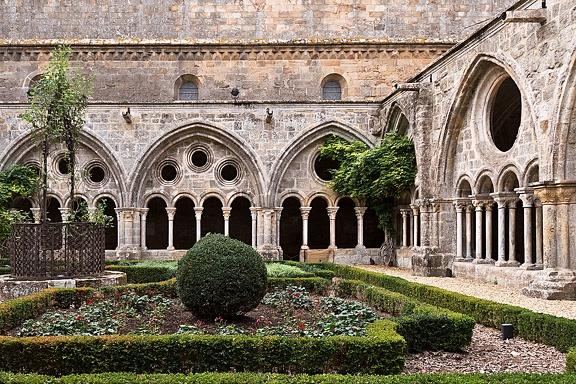 Abbaye de Fontfroide 